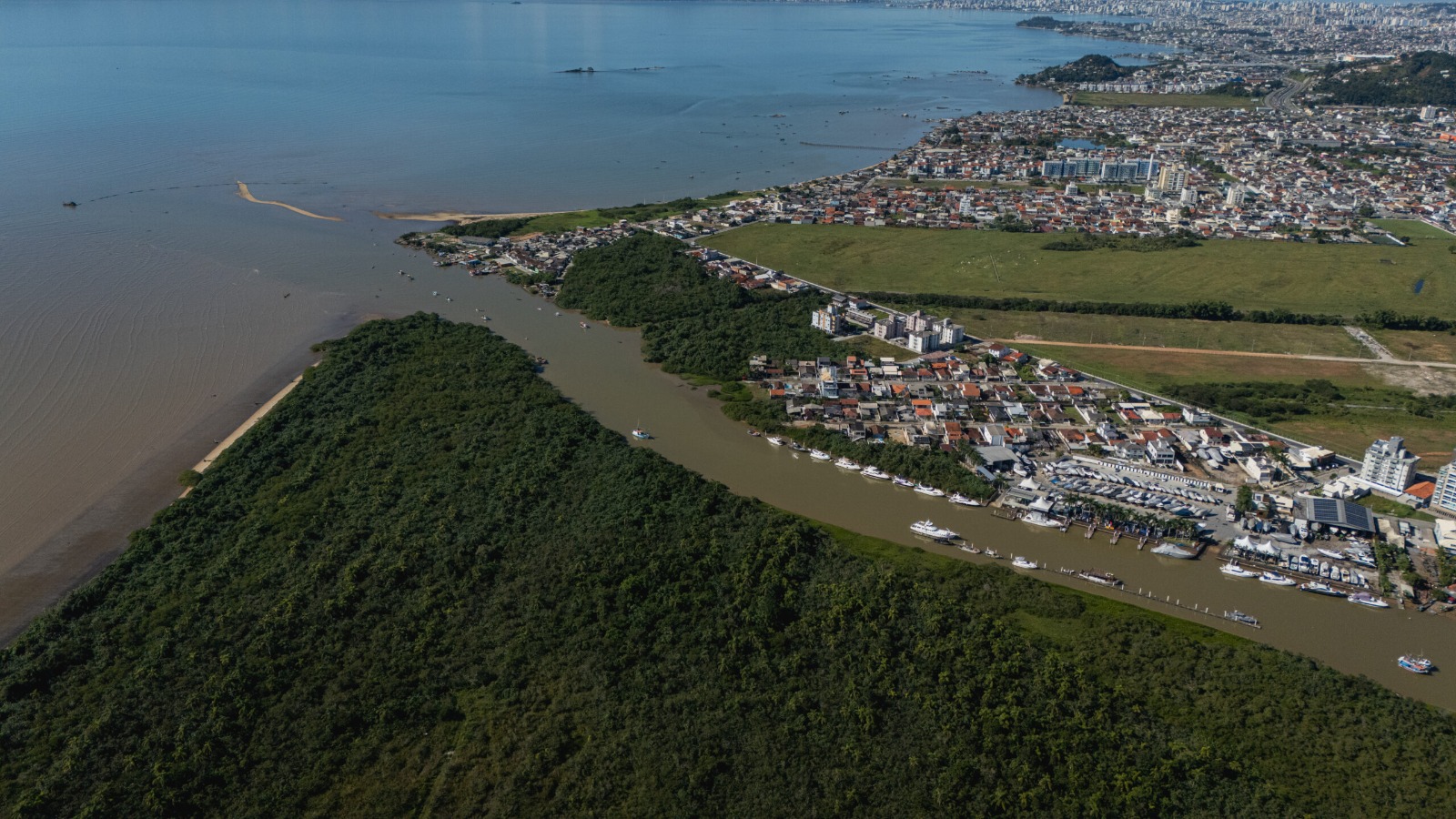 Biguaçu inicia obra de R$ 18,3 milhões no Rio Biguaçu