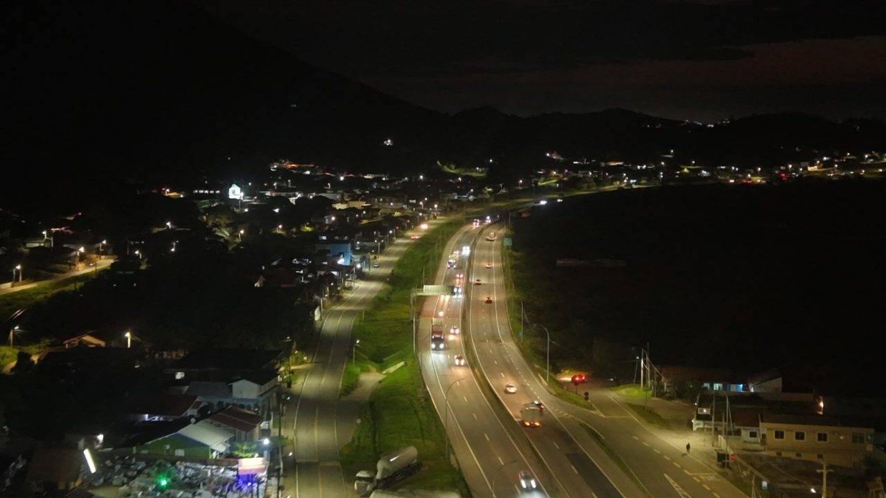 BR-101 Sul terá movimento 27% maior no feriado; veja horários