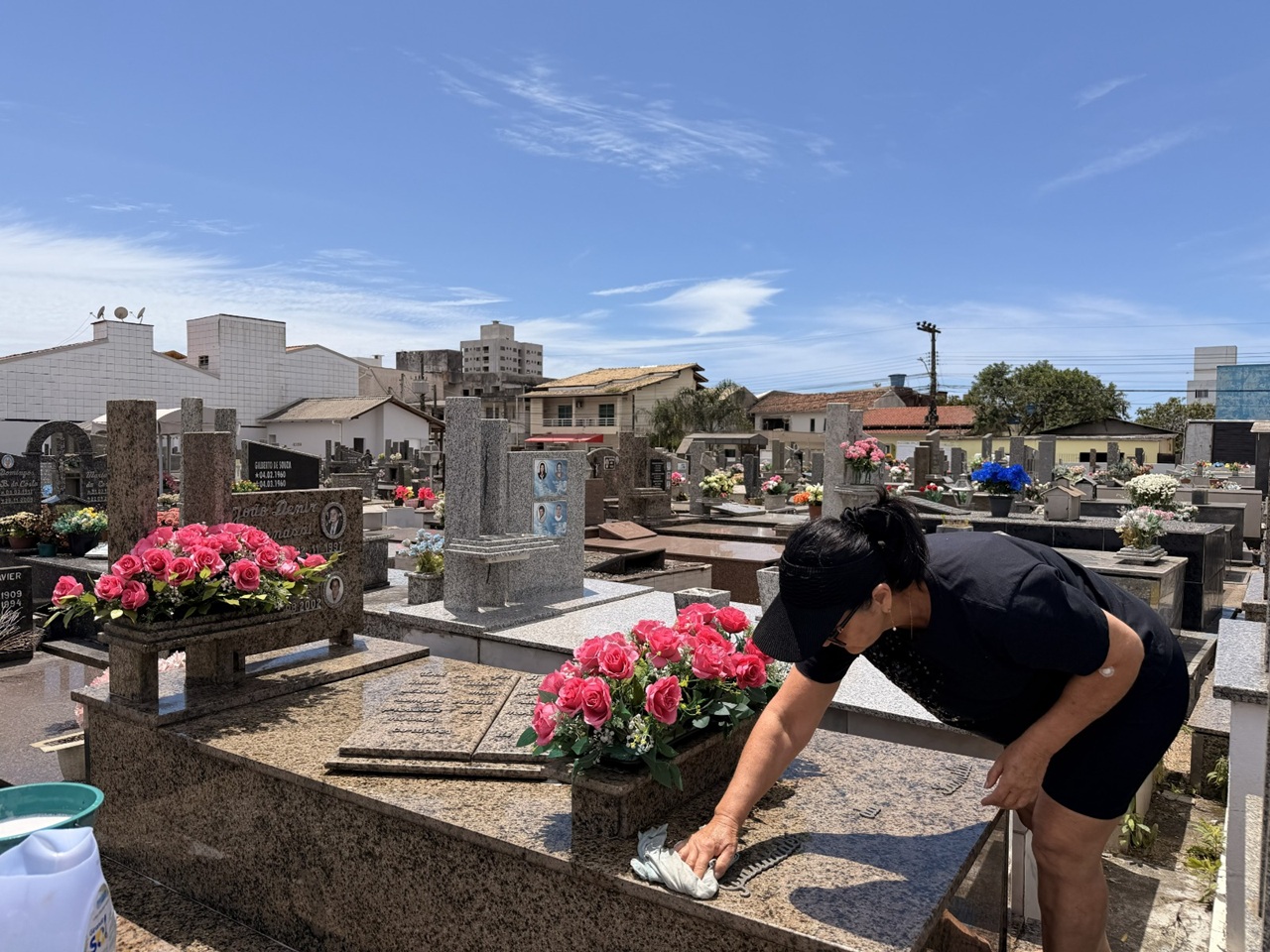 Confira as orientações sobre visitas aos cemitérios de Navegantes no Dia de Finados