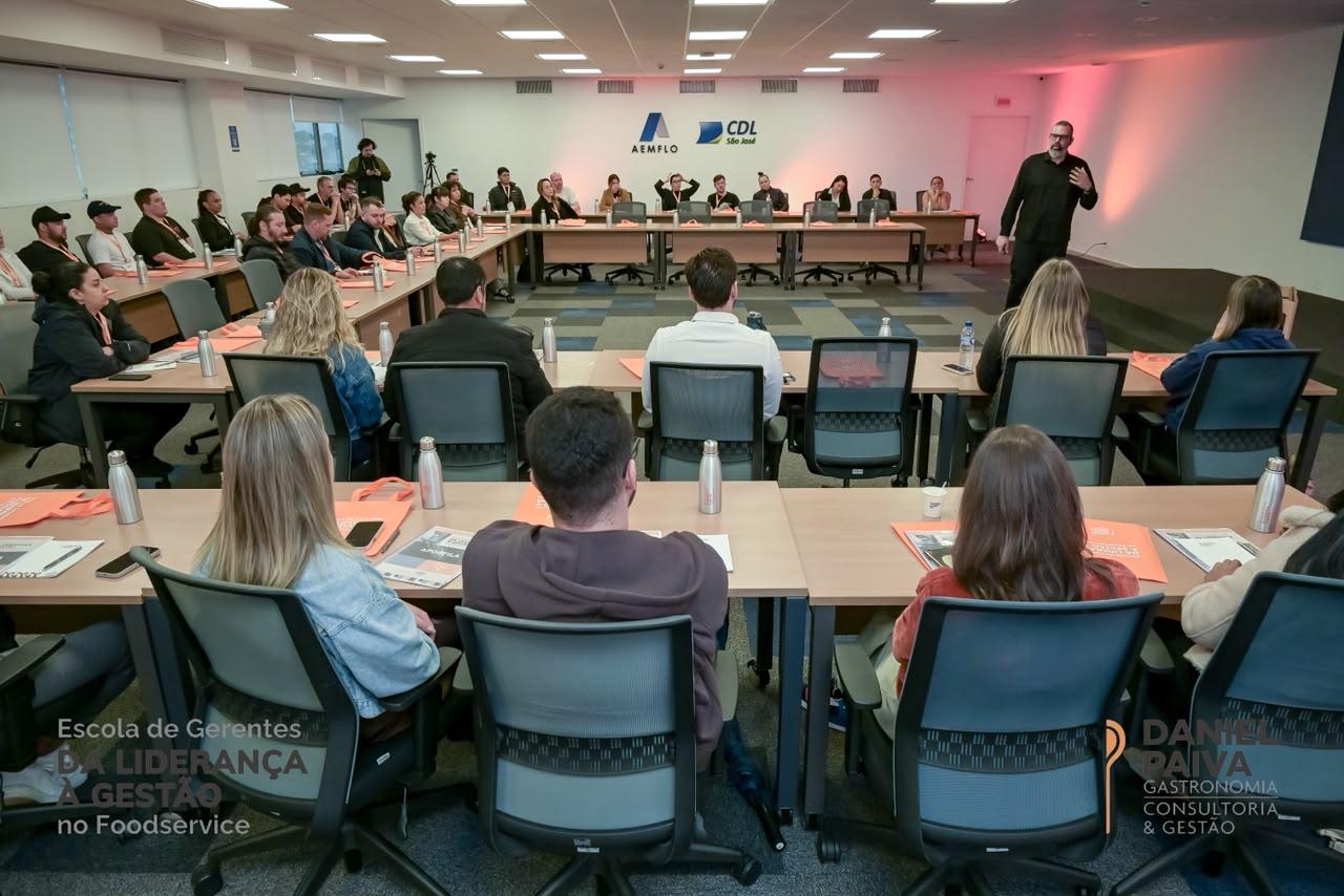 Escola de Gerentes prepara líderes para os desafios reais do food service