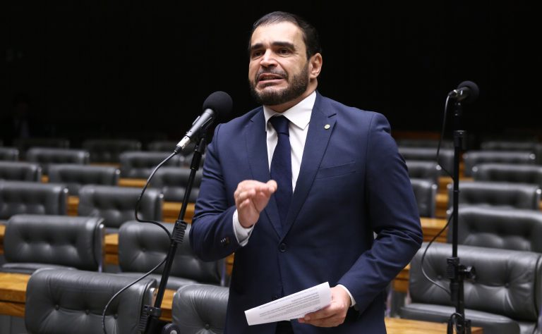 Projeto propõe dedução no imposto de renda para combate à violência contra a mulher