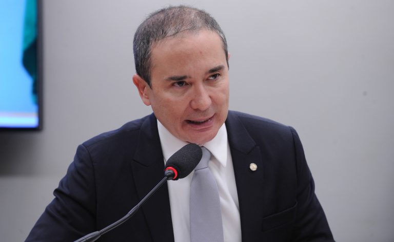 Proposta proíbe publicidade abusiva em planos de streaming