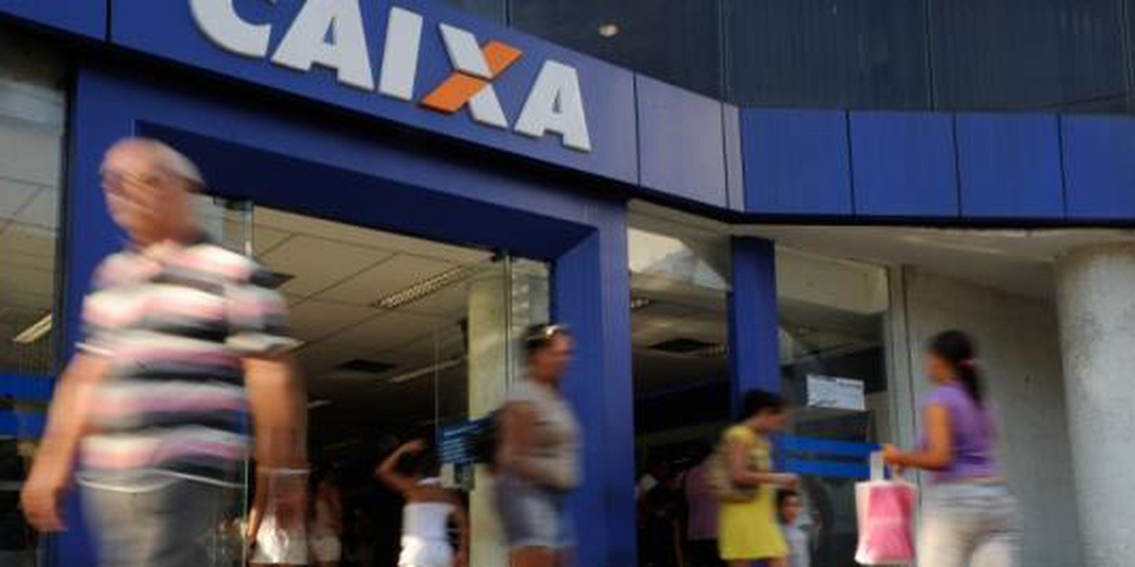Saiba o que muda nos serviços bancários no feriado de 12 de outubro