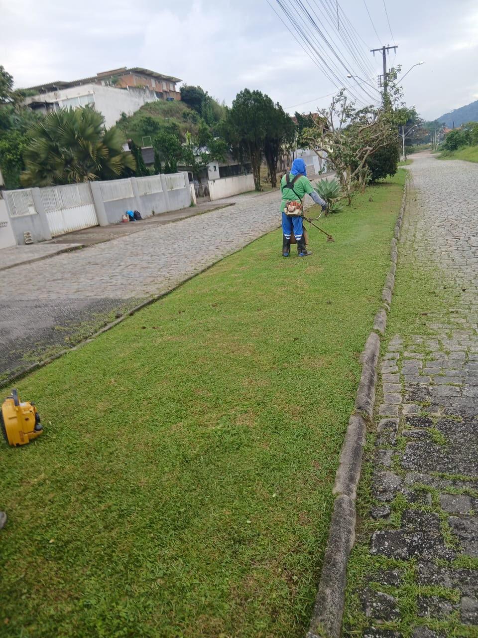 Secretaria de Obras executa 880 serviços de limpeza e conservação na primeira quinzena de outubro