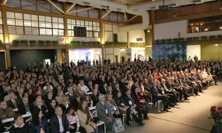 41º Congresso Nacional de Sindicatos Empresariais reúne lideranças de 19 estados em Blumenau de 27 a 29 de maio