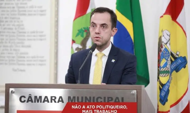 7 de Setembro não é palanque político: vereador deveria olhar para os problemas da própria cidade
