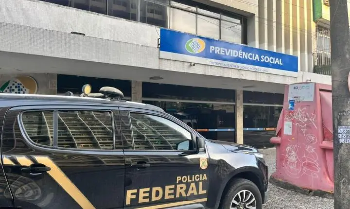 A Farra do INSS: quando roubam de quem já trabalhou a vida inteira.