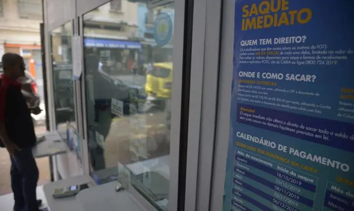 Agências bancárias fecham nesta segunda-feira de feriado de Nossa Senhora Aparecida