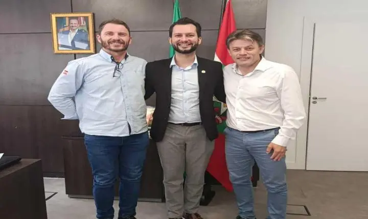 Agenda em Florianópolis reforça articulação regional e projeta investimentos para o Vale Europeu