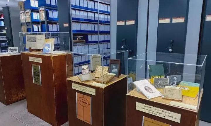 Arquivo Histórico recebe exposição temática para comemorar a 10ª Semana da Língua Alemã
