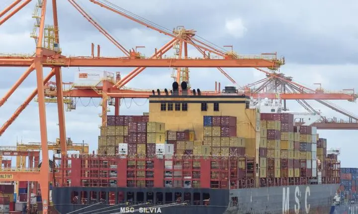 Balança comercial de julho registra superávit de US$ 7 bilhões no Brasil