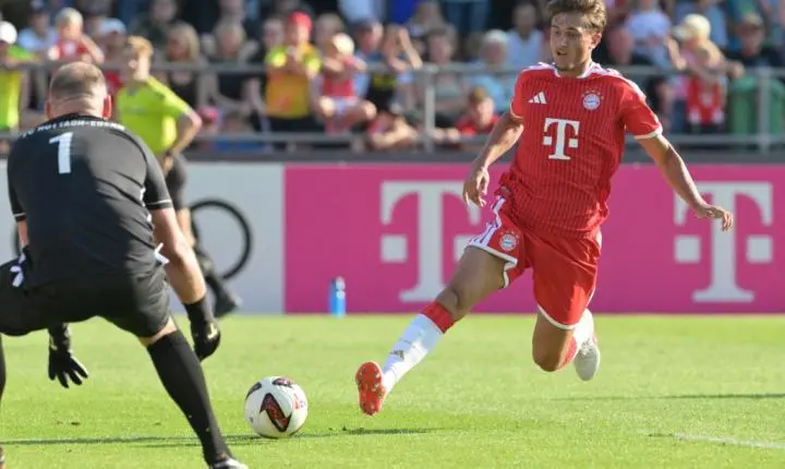 Bayern marca 15 gols em amistoso de pré-temporada