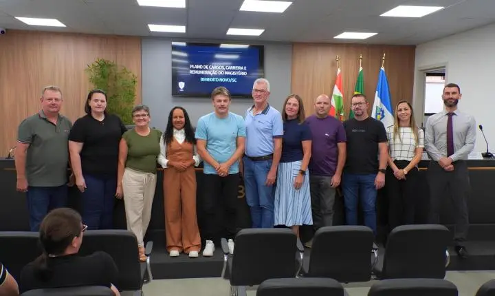 Benedito Novo: Audiência detalha novo Plano de Carreira e valoriza professores