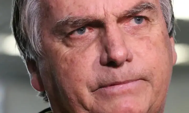 Bolsonaro pede nova revisão criminal para anular condenação no STF