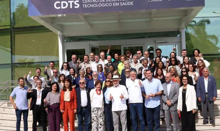Lula destaca potencial do Brasil em tecnologia e pesquisa na inauguração de centro da Fiocruz