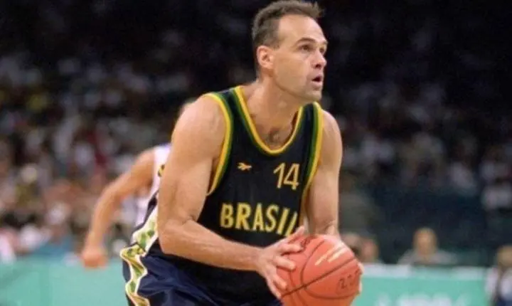 Brasil se despede de Oscar Schmidt, a eterna “Mão Santa” que marcou gerações