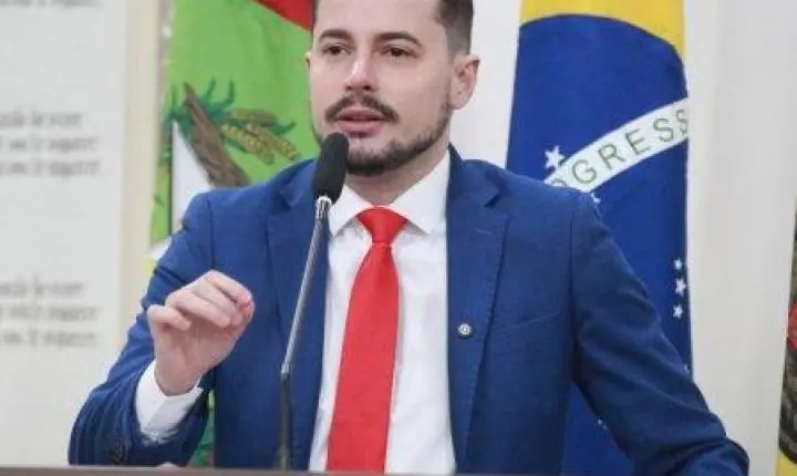 Câmara aprova projeto de Jean Volpato que cria auxílio-aluguel para mulheres vítimas de violência doméstica em Blumenau