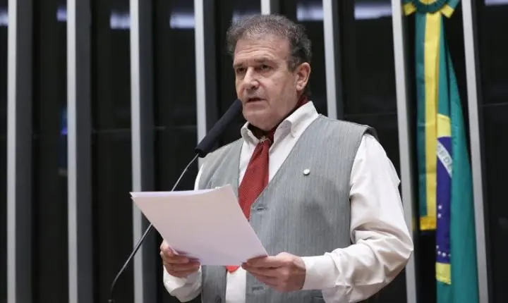 Câmara aprova criação do título Cidade Amiga do Idoso para municípios com destaque em políticas públicas para pessoas idosas