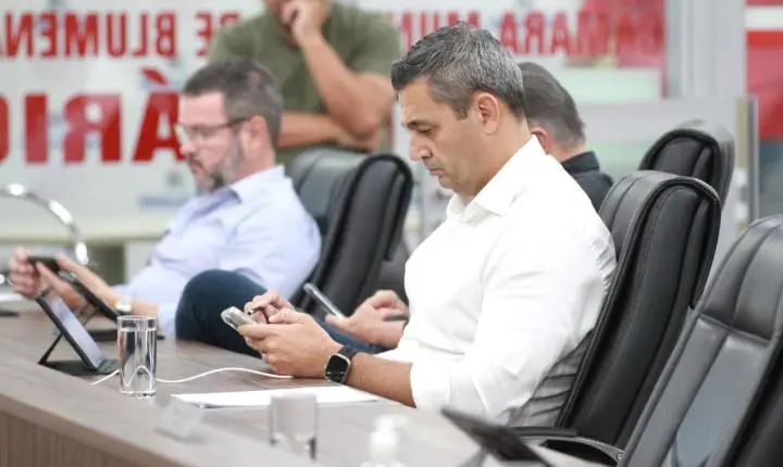 Câmara aprova projeto que regulamenta escolha de diretores escolares na rede municipal