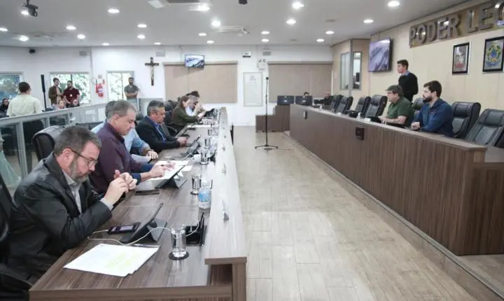 Câmara de Blumenau aprova projeto que autoriza leilão de imóveis públicos