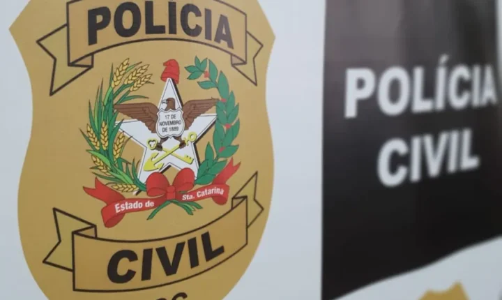 Casal é preso suspeito de morte após encontro marcado pela internet