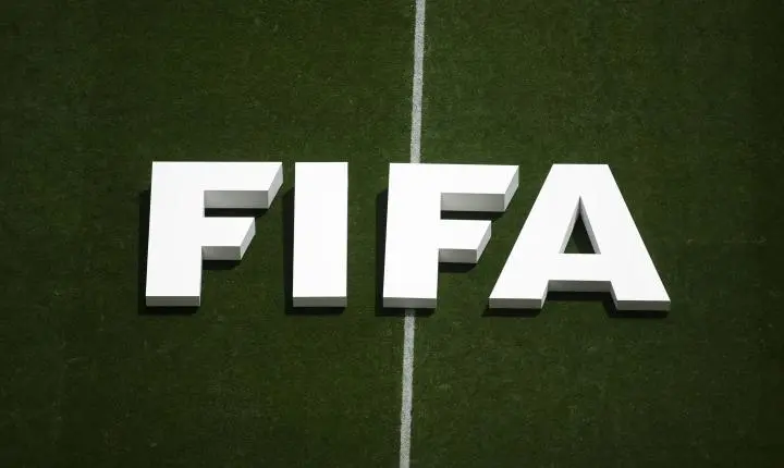 Cidades-sede da Copa de 2026 cobram repasses milionários prometidos pela FIFA