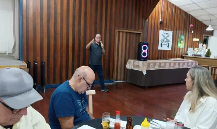 CLUBE DE RADIO AMADORES DE BLUMENAU  encerra 2025 com celebração e entrega de brindes a sócios em Blumenau