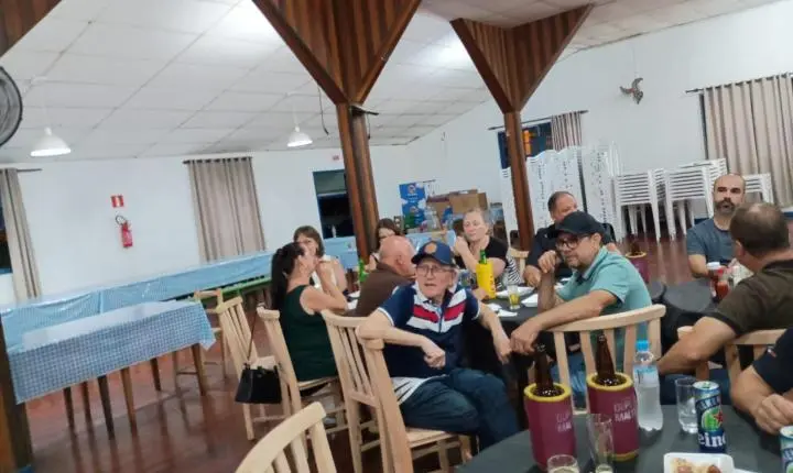 CLUBE DE RADIO AMADORES DE BLUMENAU  encerra 2025 com celebração e entrega de brindes a sócios em Blumenau