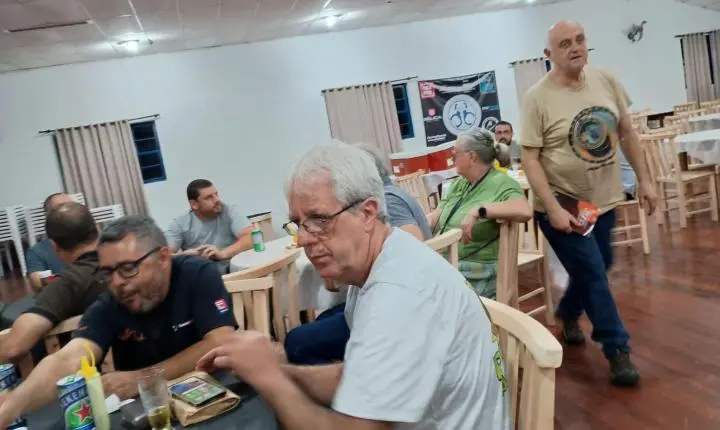 CLUBE DE RADIO AMADORES DE BLUMENAU  encerra 2025 com celebração e entrega de brindes a sócios em Blumenau