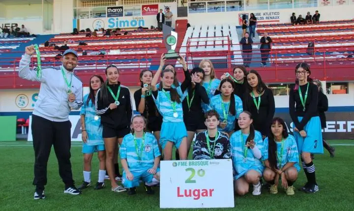 Com garra e união, Gregório Locks domina final do Moleque Bom de Bola e leva o bicampeonato