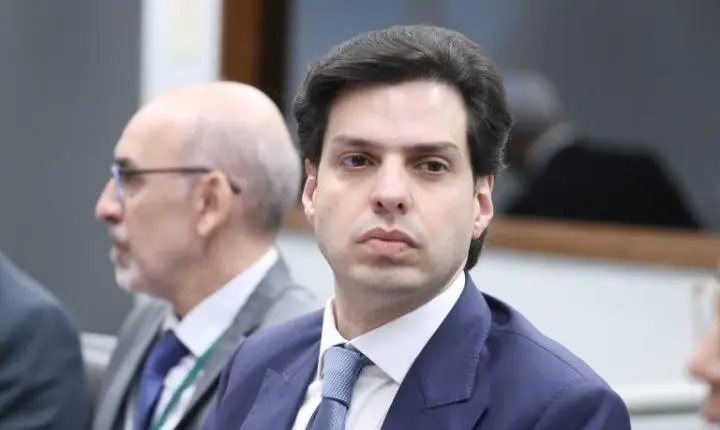 Comissão da Câmara aprova inclusão de imagem em notificação de multa de trânsito por videomonitoramento