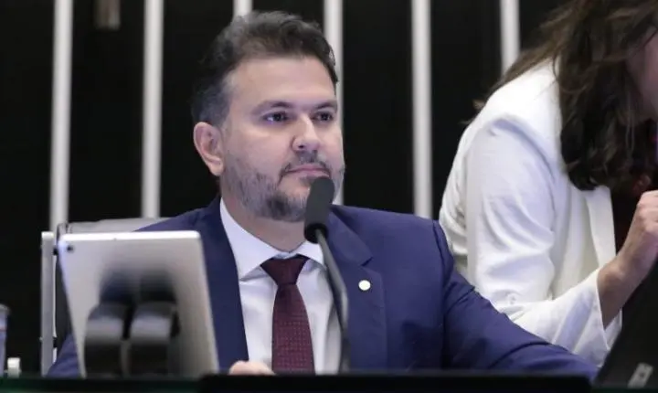 Comissão aprova isenção de impostos para tecnologia assistiva