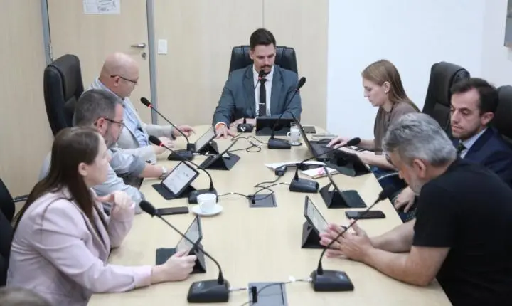 Comissão Especial admite proposta de emenda à Lei Orgânica sobre convocação de suplentes de vereadores