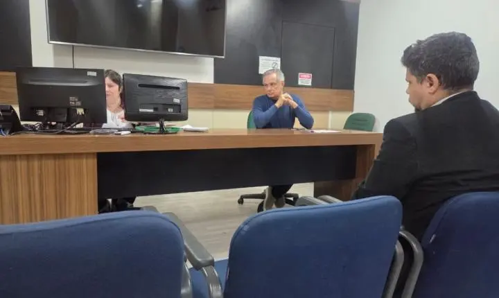 Conselheiro e diretor da FME afirma que CME “ataca” a Prefeitura e diz que responder pedidos de informação é “perda de tempo”