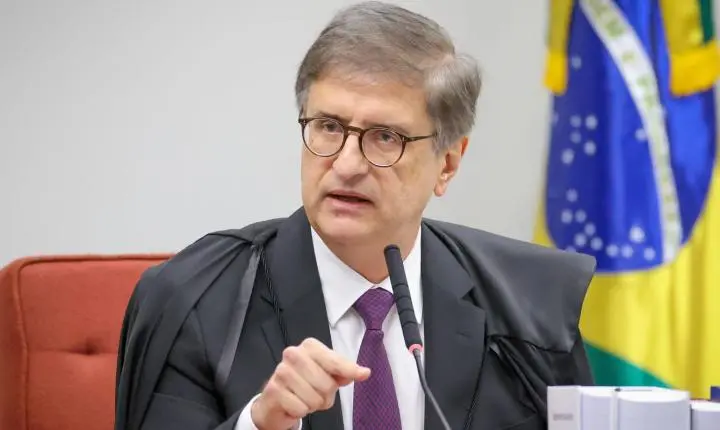 Conselho do MPF decide nesta sexta sobre investigação contra Paulo Gonet