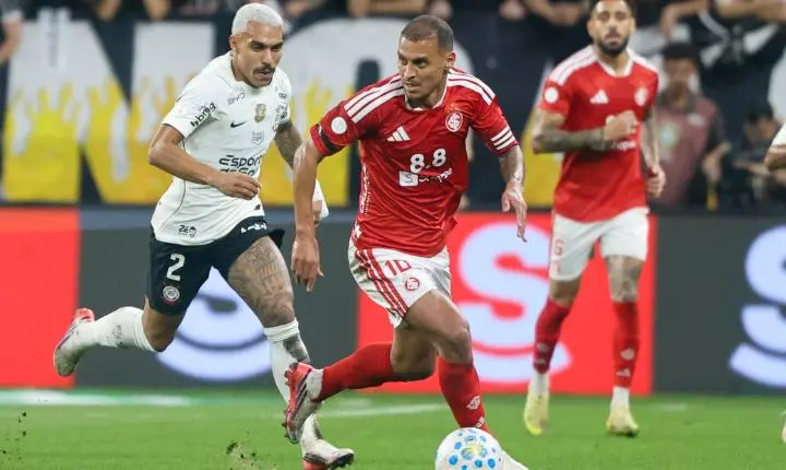 Corinthians e Internacional empatam na Neo Química Arena pela Copa do Brasil
