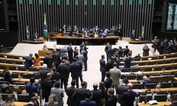 Bancada feminina bate recorde histórico de eleitas no Congresso