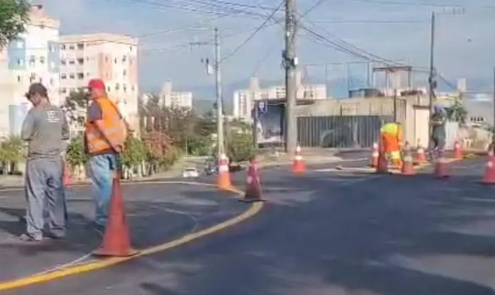 Criciúma ganha nova rotatória e muda trânsito na Avenida dos Italianos