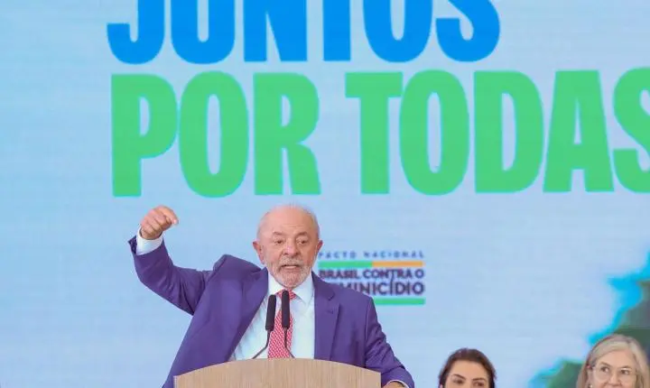 Lula atualiza Marco Civil da Internet para responsabilizar plataformas digitais por conteúdos criminosos