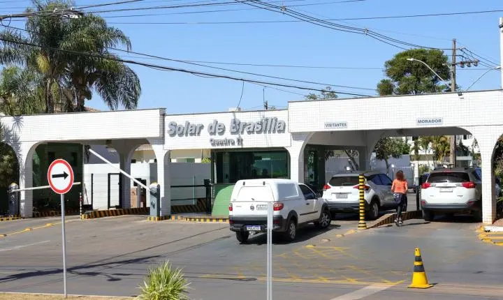 Defesa de Bolsonaro solicita prorrogação da prisão domiciliar a Moraes
