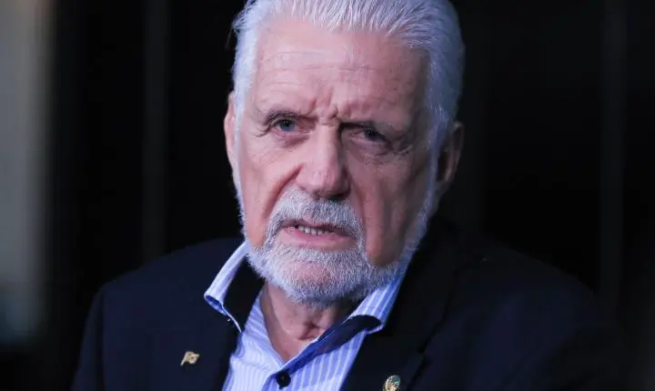 PF adia depoimento de Jaques Wagner a pedido da defesa por falha técnica