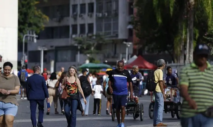 Diferença salarial entre homens e mulheres é menos acentuada em entidades sem fins lucrativos