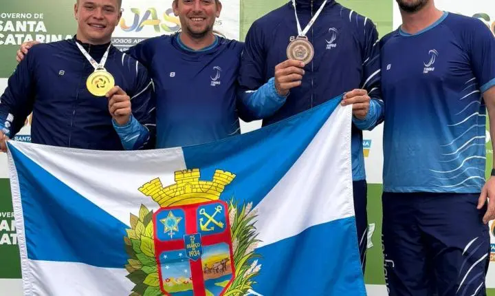 Dobradinha de Timbó: Eduardo Radatz e Alex Boher conquistam Ouro e Bronze no Lançamento de Dardo no JASC