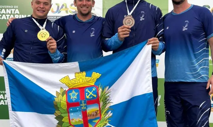 Dobradinha de Timbó: Eduardo Radatz e Alex Boher conquistam Ouro e Bronze no Lançamento de Dardo no JASC