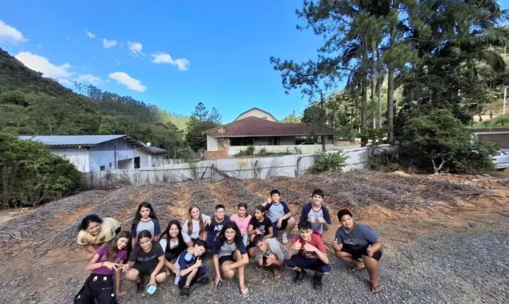 Educação ambiental mobiliza estudantes e trabalhadores no Alto Vale na Semana do Meio Ambiente 