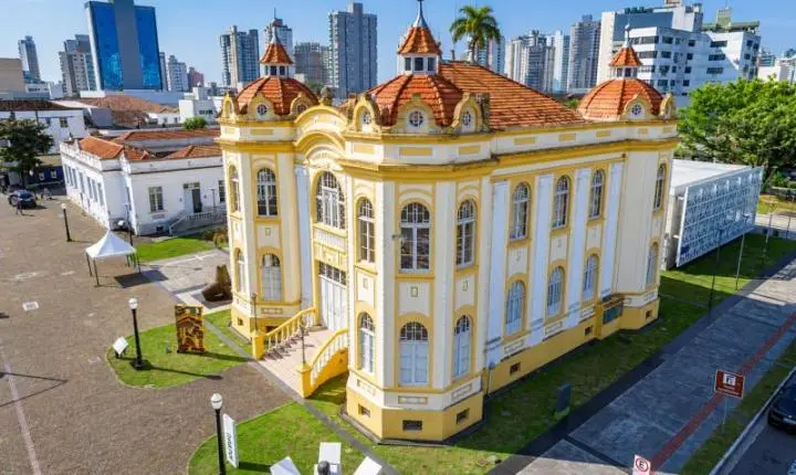 EMBAIXADOR DE LUXEMBURGO VISITA ITAJAÍ NESTA SEXTA-FEIRA (16)