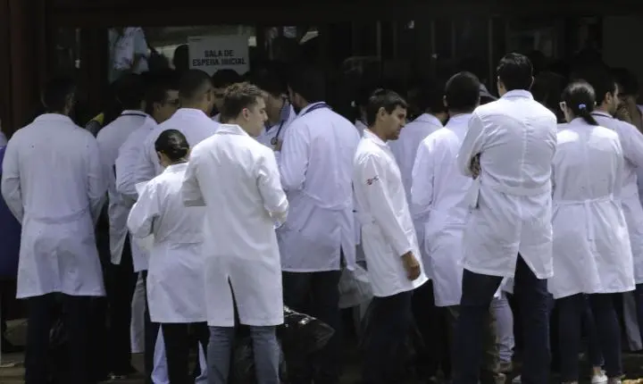 Inscrição para o Enare em residência médica com pré-requisito termina nesta quarta-feira