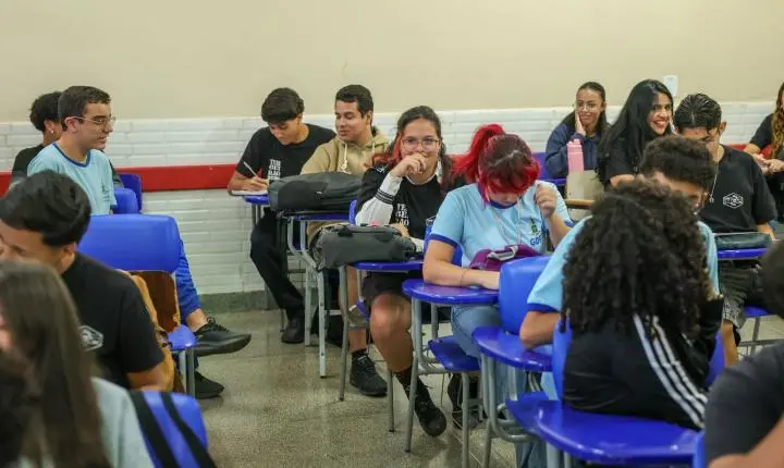 Reta final: falta um mês para a prova e estudantes focam na preparação para o Enem