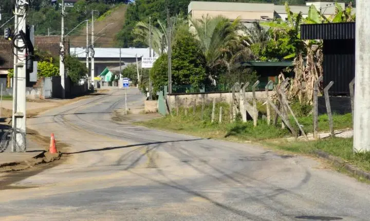 Equipes do Samae retomam nesta terça-feira (7) obra de interligação da rede no bairro São Pedro