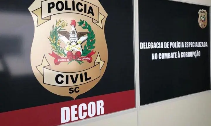 ESCÂNDALO E DEMISSÃO: Devassa da DECOR no CIC de Timbó derruba Diretor de Cultura e instaura crise no governo